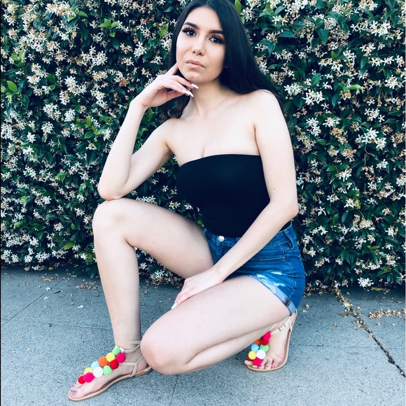 Shoes - Pom Pom sandals